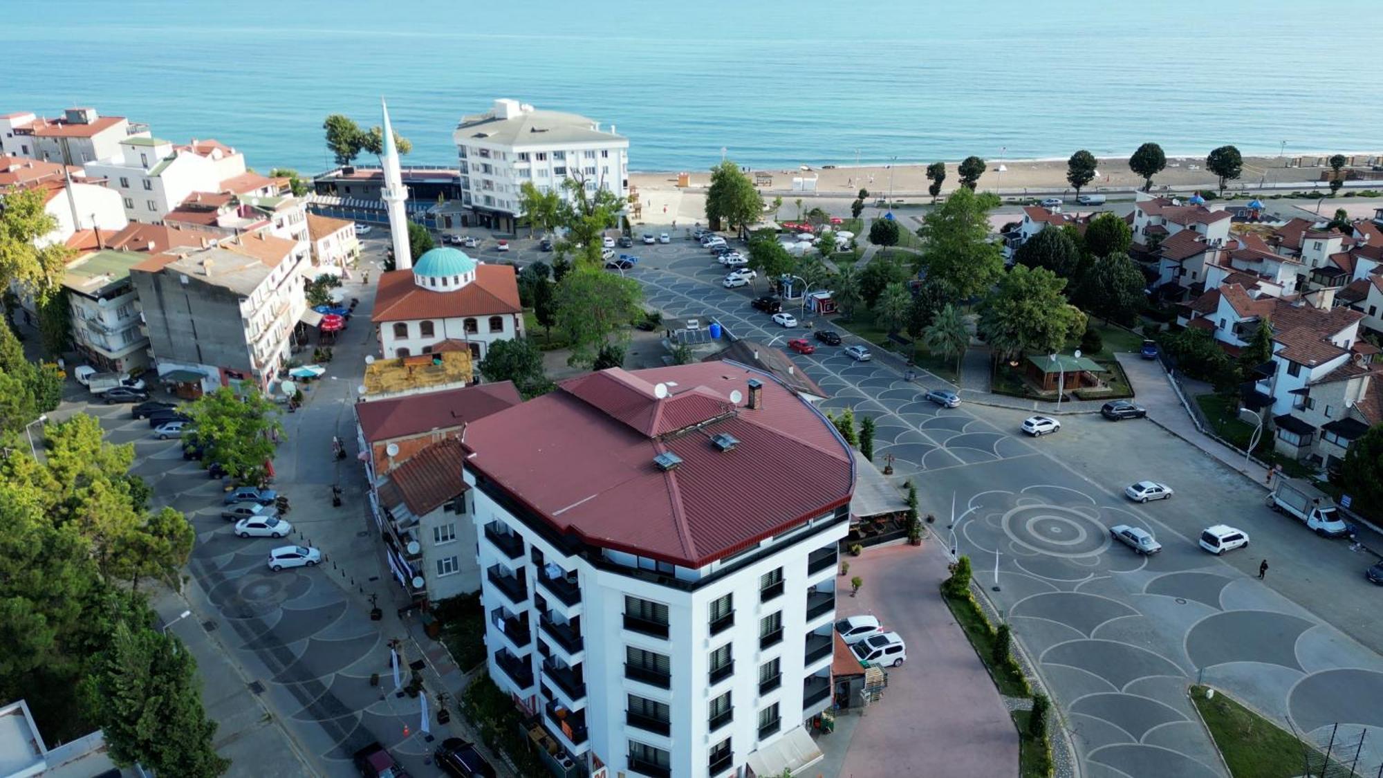 Ceneviz Suit Hotel Akçakoca Exterior photo